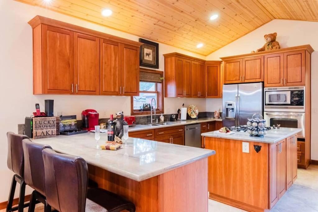 Lake Time Villa New Luxury With Hot Tub Big Bear Lake Εξωτερικό φωτογραφία